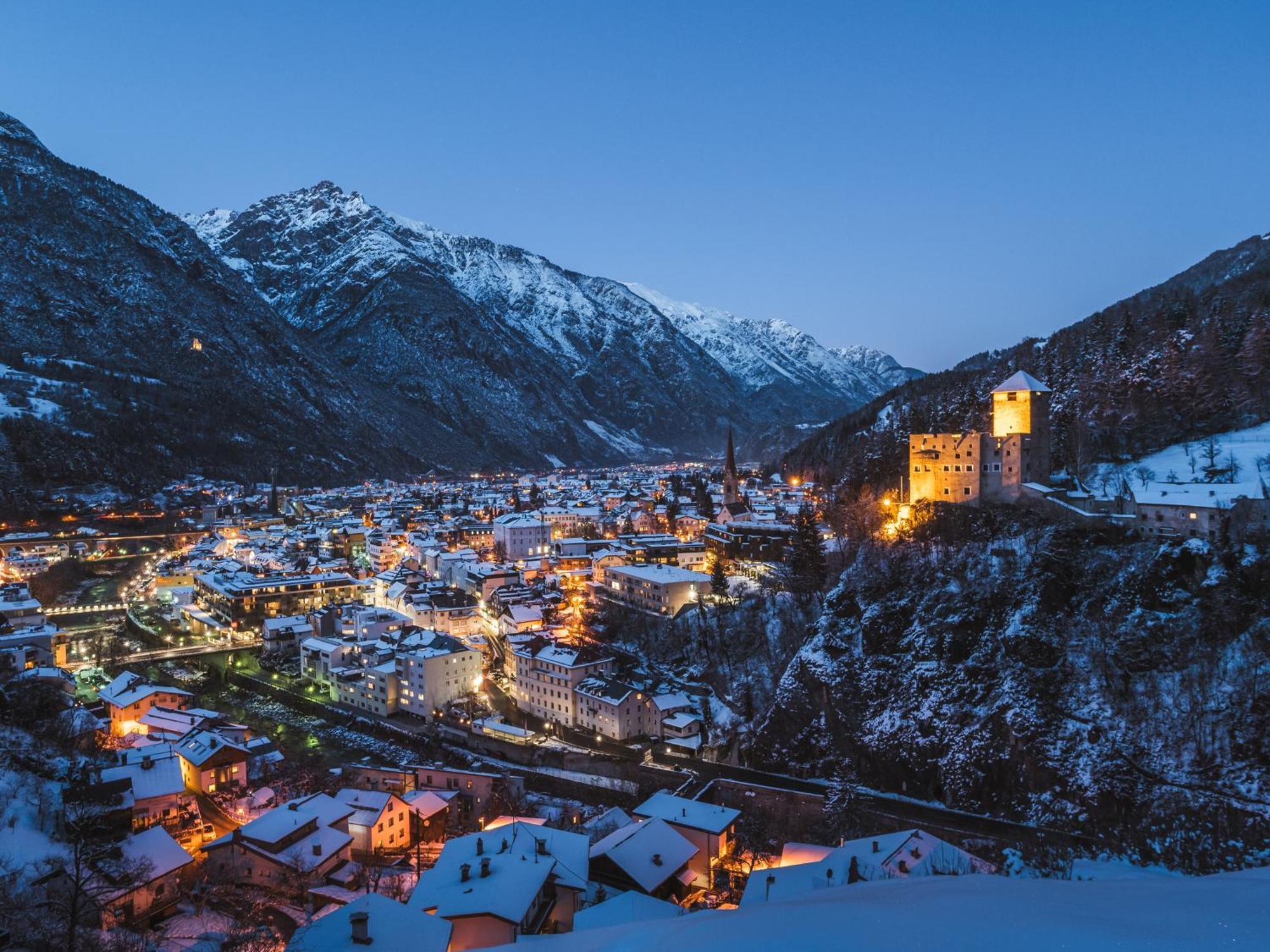 Deluxe Apartement Tirol ลันเด็ค ภายนอก รูปภาพ